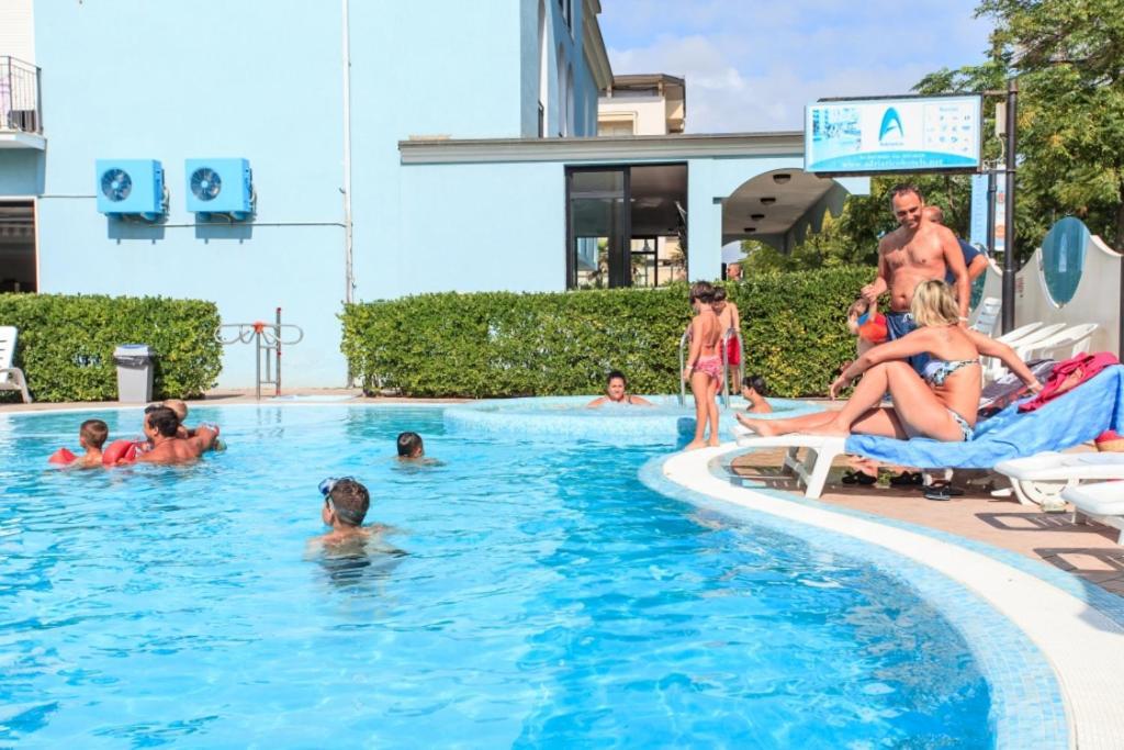 Adriatico Hotel Family Village Gatteo a Mare酒店