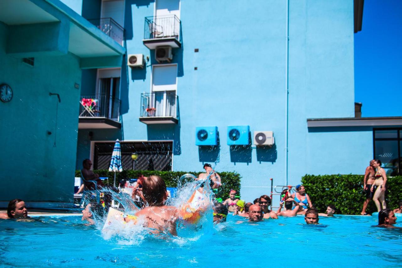 Adriatico Hotel Family Village Gatteo a Mare酒店