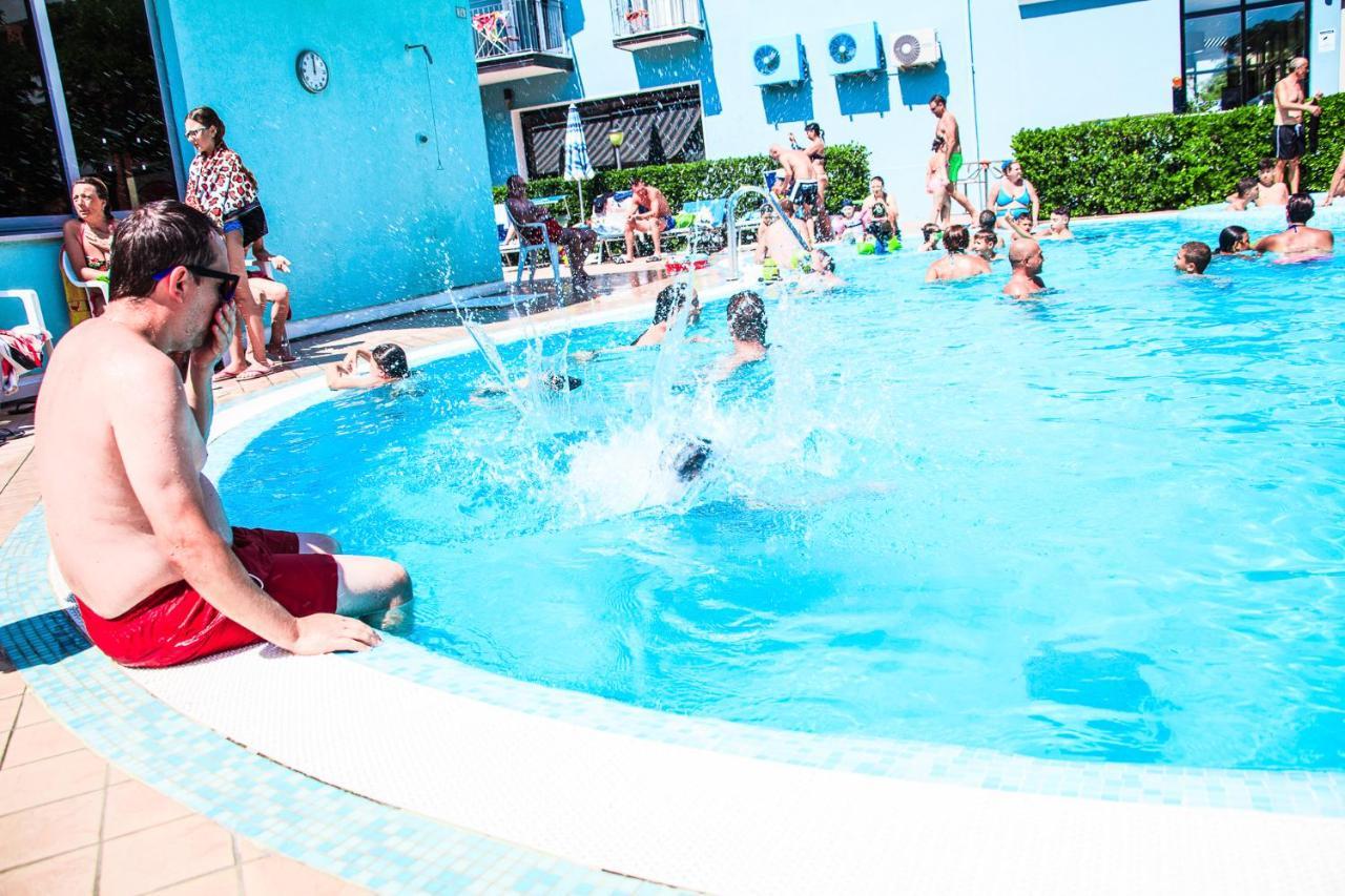 Hotel Adriatico Family Village 3*