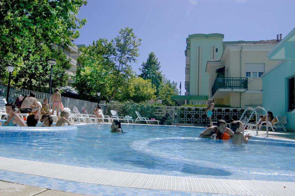 Hotel Adriatico Family Village 3*